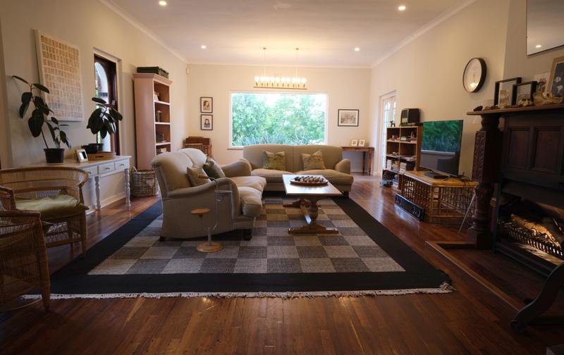 To Let 5 Bedroom Property for Rent in Tokai Western Cape